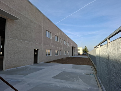Immobile industriale in Via Mattei, Lotto B - Vellezzo Bellini (PV)
