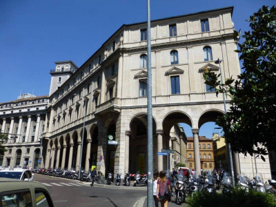 Negozio in Via Degli Omenoni 2 - Milano (MI)