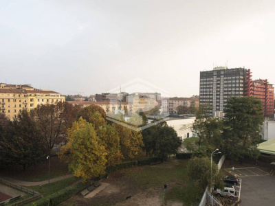 Ufficio in Via Valassina 24 - Milano (MI)