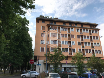 Ufficio in Viale Duca D'Aosta 15 - Busto Arsizio (VA)
