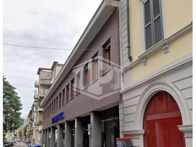 Ufficio in Via Camillo Benso Conte di Cavour 6 - Varese (VA)