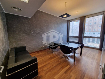 Ufficio in Piazza Della Repubblica 32 - Milano (MI)