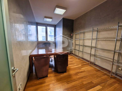 Ufficio in Piazza Della Repubblica 32 - Milano (MI)