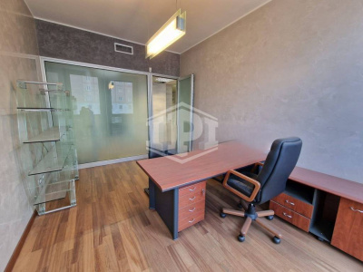 Ufficio in Piazza Della Repubblica 32 - Milano (MI)