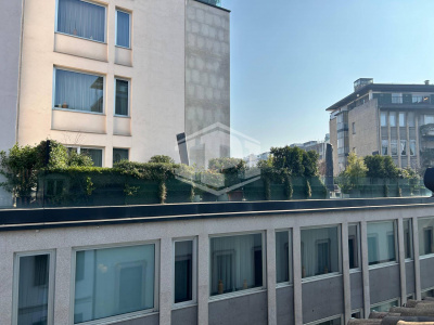 Ufficio in Via Del Lauro 1 - Milano (MI)