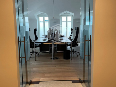 Ufficio in Piazzetta M. Bossi - Milano (MI)
