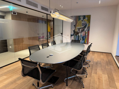 Ufficio in Piazzetta M. Bossi - Milano (MI)