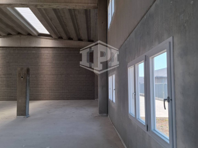 Immobile industriale in Via Ferrari, Lotto B - Vellezzo Bellini (PV)