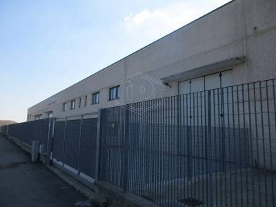 Capannone industriale in Via Necchi 8-10 - Vellezzo Bellini (PV)
