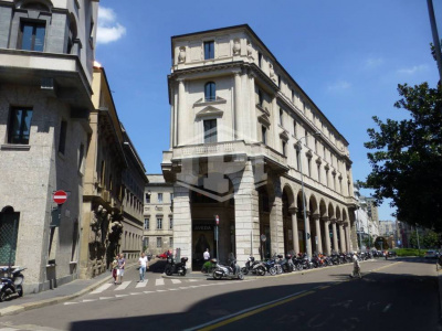 Ufficio in Via degli Omenoni 2 - Milano (MI)