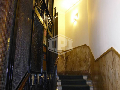 Ufficio in Via degli Omenoni 2 - Milano (MI)