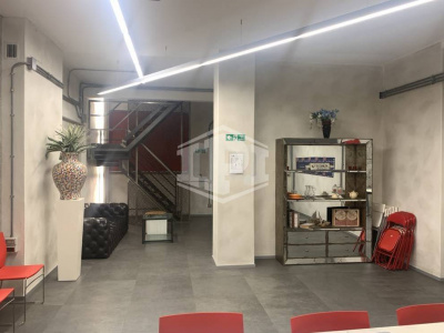 Negozio in Via Gonzaga 5 - Milano (MI)