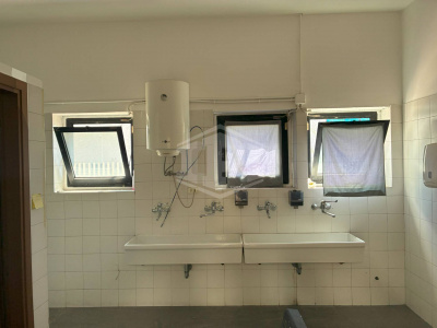 Capannone in Via Delle Industrie - Bellusco (MB)