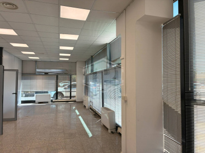 Capannone in Via Delle Industrie - Bellusco (MB)