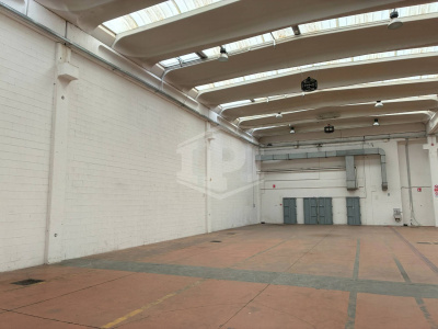 Capannone in Via Delle Industrie - Bellusco (MB)