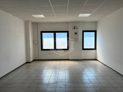Capannone in Via Delle Industrie - Bellusco (MB)