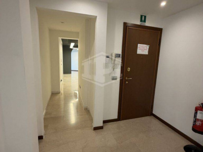 Ufficio in Via Alberico Albricci 7 - Milano (MI)