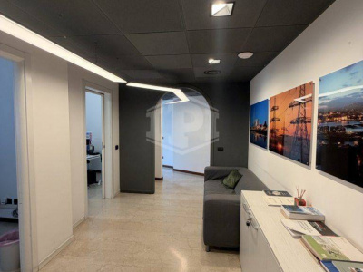 Ufficio in Via Alberico Albricci 7 - Milano (MI)