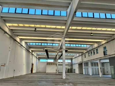 Capannone industriale in Via Monte Bianco 5 - Siziano (PV)
