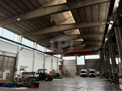Capannone industriale in Via Verga 6 - Lainate (MI)