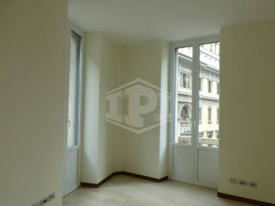 Ufficio in Via Santa Maria Segreta 6 - Milano (MI)