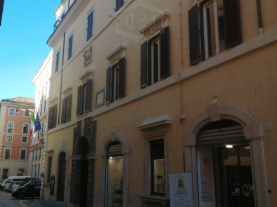 Ufficio in Via della Mercede - Roma (RM)
