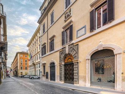 Ufficio in Via della Mercede - Roma (RM)