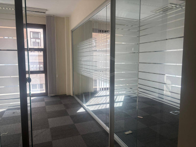 Ufficio in Via Leonida Bissolati (RM) - Roma