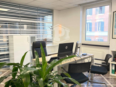 Ufficio in via Cavour 181/A - Roma (RM)