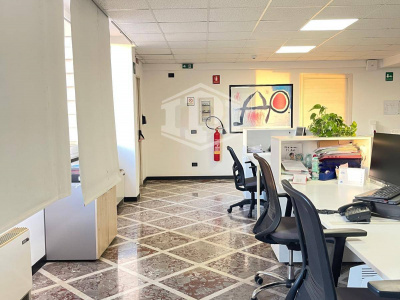 Ufficio in via Cavour 181/A - Roma (RM)