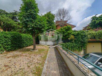 CASALOTTI - Villino in vendita - Via Cortemilia (RM)