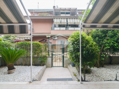 CASALOTTI - Villino in vendita - Via Cortemilia (RM)