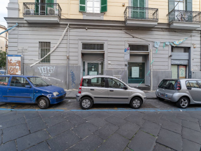 Locale Commerciale Via Duomo 325, Napoli (NA)