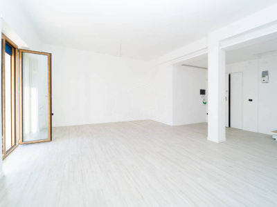 Quadrilocale con Terrazzo in Via Francesco Cilea 137, Napoli (NA)
