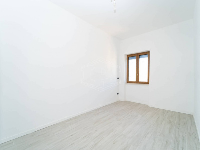 Quadrilocale con Terrazzo in Via Francesco Cilea 137, Napoli (NA)