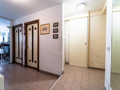 Villa indipendente in Via Bernardo Cavallino 51, Napoli (NA)