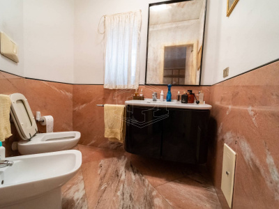 Villa indipendente in Via Bernardo Cavallino 51, Napoli (NA)