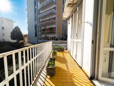 Villa indipendente in Via Bernardo Cavallino 51, Napoli (NA)