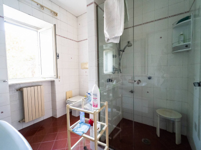 Villa indipendente in Via Bernardo Cavallino 51, Napoli (NA)