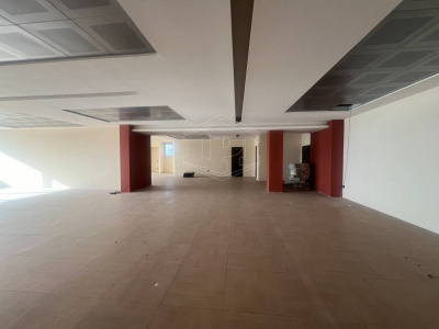 Studio/Ufficio in Via Ferrante Imparato 190, Napoli (NA)