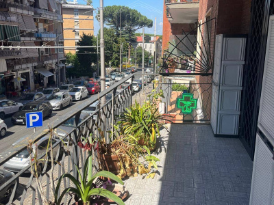 5 vani in Viale Colli Aminei 279, Napoli (NA)