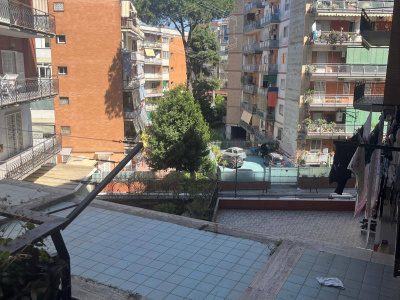 5 vani in Viale Colli Aminei 279, Napoli (NA)