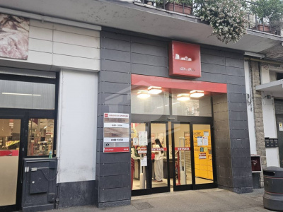 Locale Commerciale in Via Salvi Castellucci 37, Arezzo (AR)