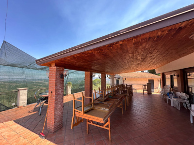 Villa con piscina e giardino in Via Macchianella 19, Castelvetere (AV)