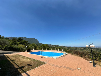 Villa con piscina e giardino in Via Macchianella 19, Castelvetere (AV)