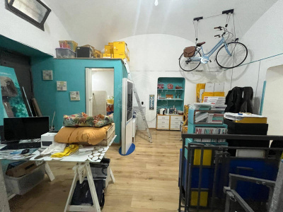 Locale Commerciale in Corso Secondigliano 459, Napoli (NA)