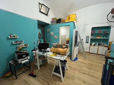 Locale Commerciale in Corso Secondigliano 459, Napoli (NA)