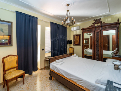 Villa con vista mare in Via San Gennaro Agnano, Pozzuoli (NA)