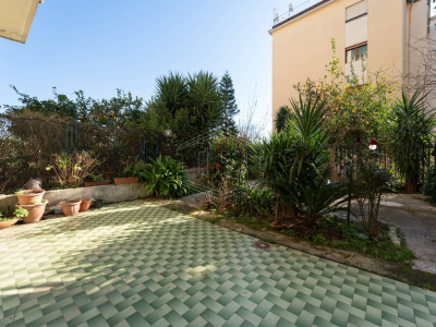 Bilocale con giardino privato in Via G. Bonito 27, Napoli (NA)