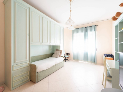 Trilocale in Via Enrico Cosenz 26, Napoli (NA)